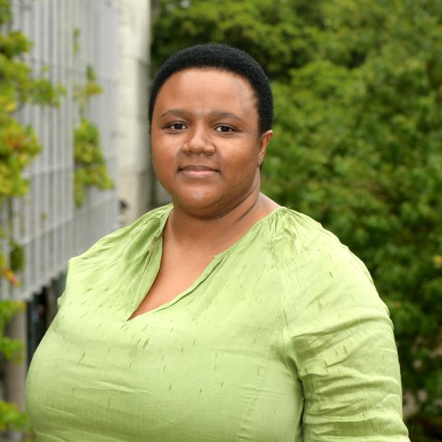 Portrait of Zinzi Nkalitshana