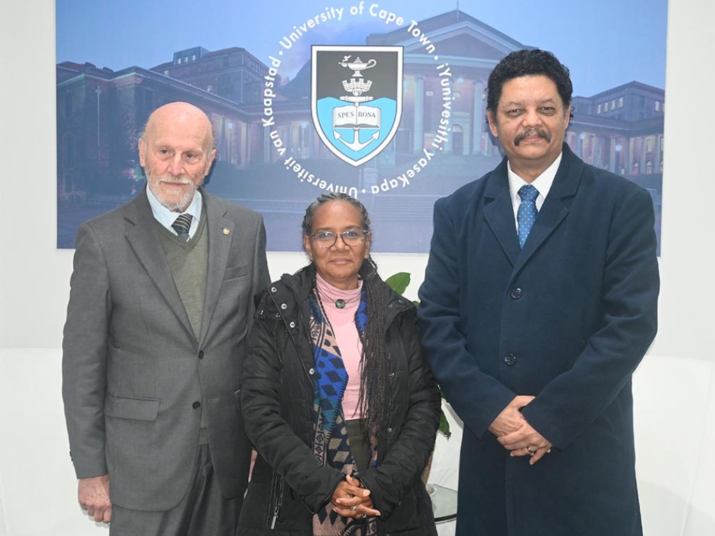 Left: Honorary Consul of the Republic of Colombia Mr Enrique Jaramillo. Centre: Her Excellency Ms Maria del Rosario Mina-Rojas,Ambassador of Colombia. Right: Internationalisation Director, Quinton Johnson, PhD