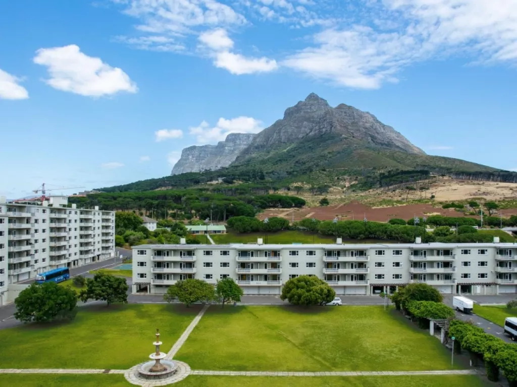 UCT Residence 